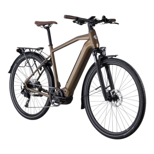 En Crescent Elder 40S Elcykel Centermotor 9-vxl i Forest Brown med robust ram, skivbromsar, pakethållare, platt styre och framfjädring visas framifrån mot en vit bakgrund.