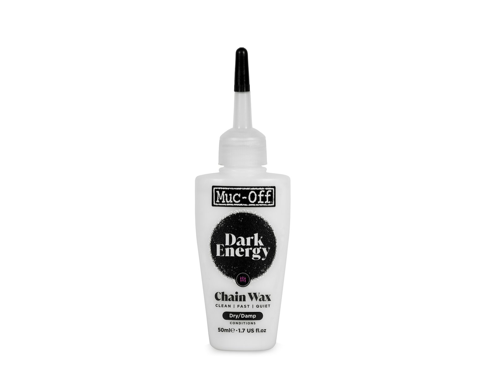 dark-energy-chain-wax-50ml-white En vit plastflaska med Muc-Off Dark Energy Chain Wax med ett svart spetsigt munstycke, märkt för användning i torra eller fuktiga förhållanden. Flaskan innehåller 50 ml eller 1,7 US fl oz produkt.