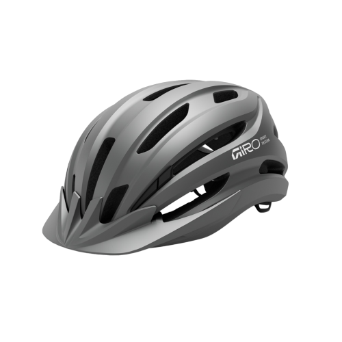 En strömlinjeformad, silverfärgad cykelhjälm med flera ventilationsöppningar och svart innerfoder, med Giro-varumärket och logotypen på sidan.